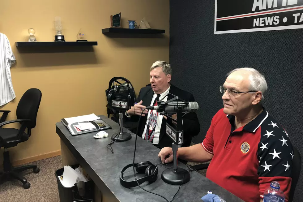 Elwood, Zenzen Vying to Be Next Mayor For St. Augusta