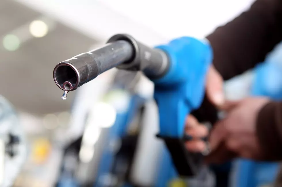 Gas Prices Soar Past $4 a Gallon Nationally