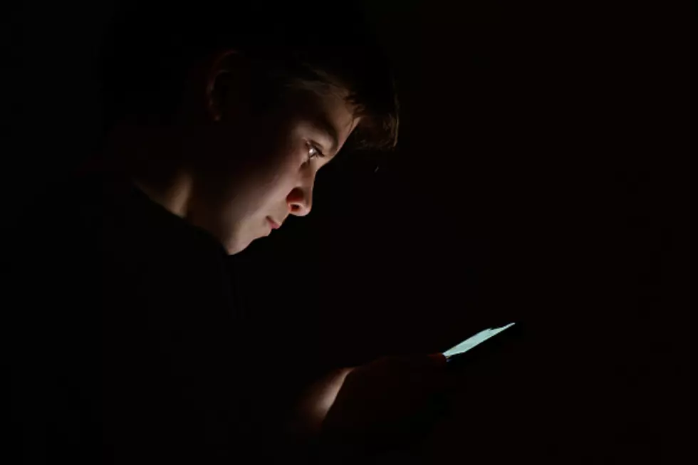 How Screen Time Affects Kids And What Parents Can Do